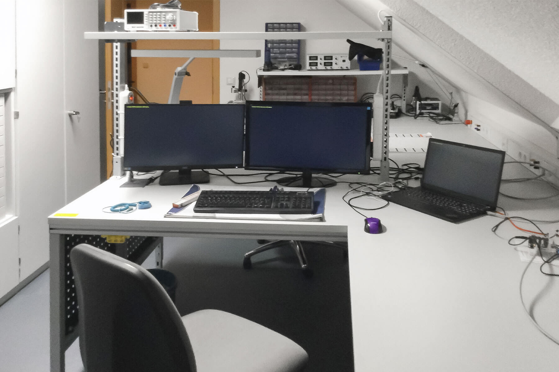 ERGO-Basic avec superstructures pour l'électrotechnique